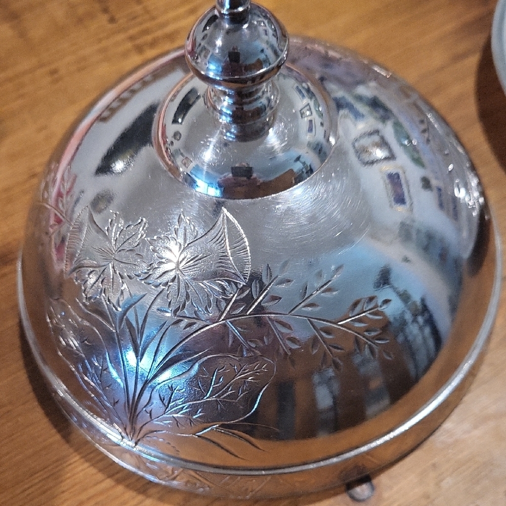 Hartford Silver Serveware Ornate Dome Dish - Picture 4 of 5